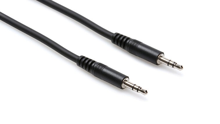 Hosa CMM-103 Stereo Interconnect 3.5mm TRS. 3'