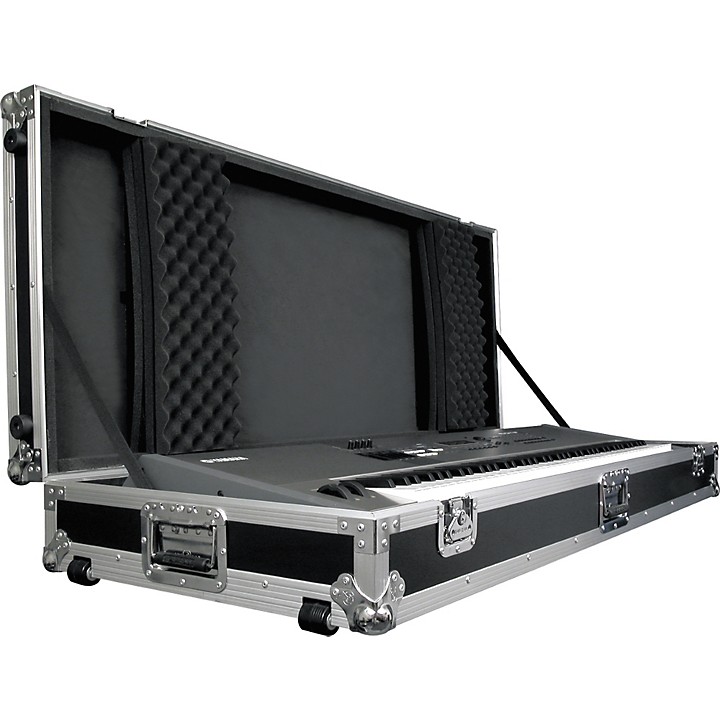 Road Runner Keyboard Flight Case With Casters Black 76 Key